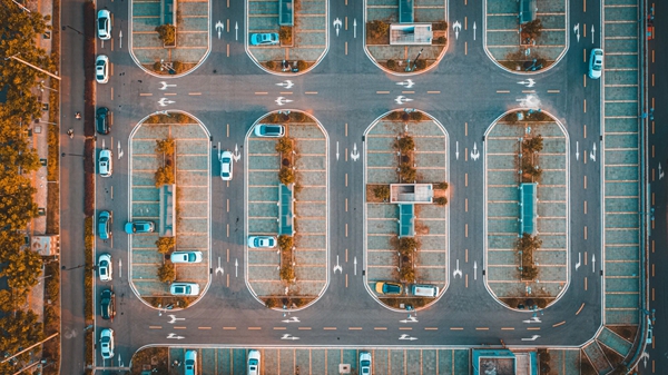 智慧停車是“智慧城市”“智能交通”等國家戰(zhàn)略的關(guān)鍵落地場(chǎng)景之一